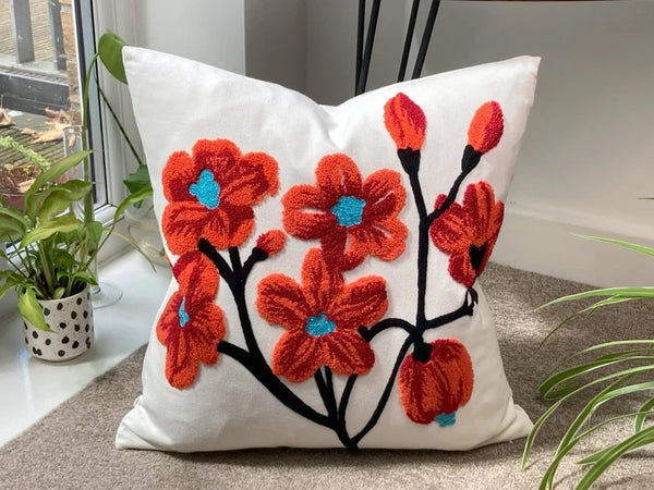 Funda cojín bordada flores terracota