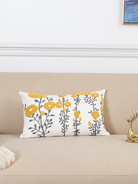 Funda cojín bordada