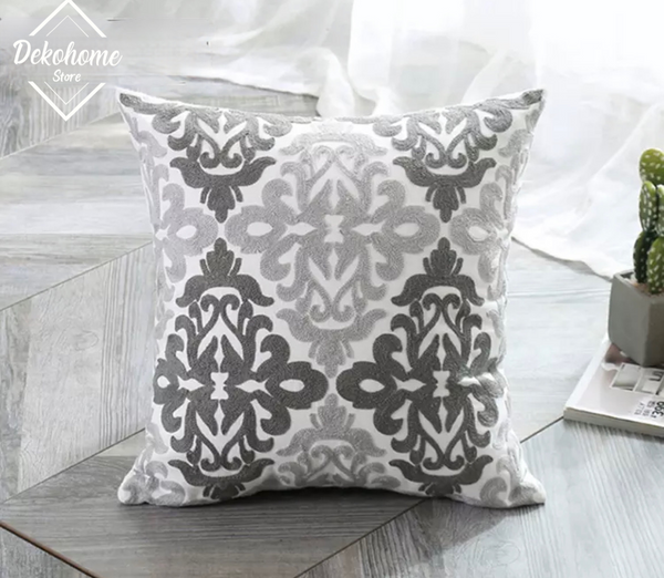 Funda cojín Bordada Gris