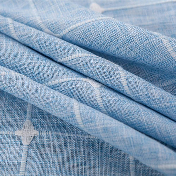 Mantel con flecos celeste 140x220cm