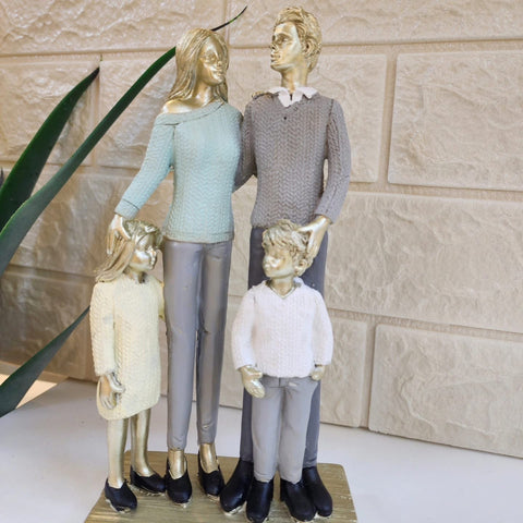 Familia 4 integrantes Mila