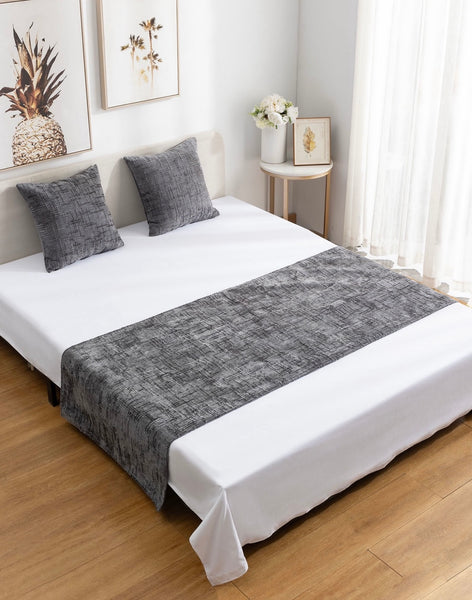 Piecera chenille + 02 fundas de cojín Gris