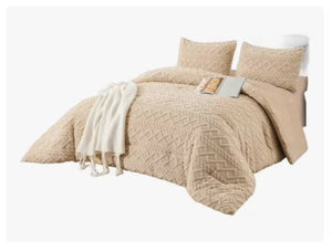 Cubrecama Súper king con diseño beige