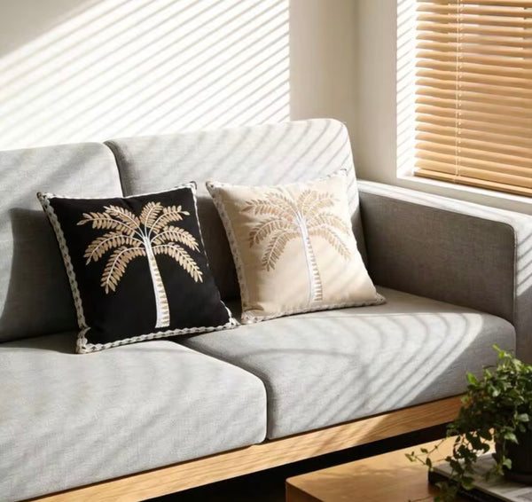 Funda cojín bordada palmera