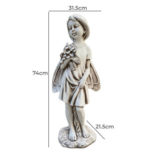 Hada con ramo de flores