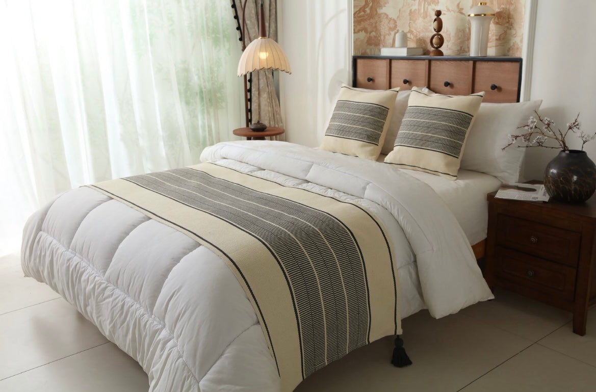 Set piecera Crucero rayas + 02 fundas de cojín