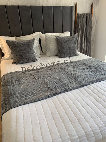 Piecera chenille + 02 fundas de cojín Gris