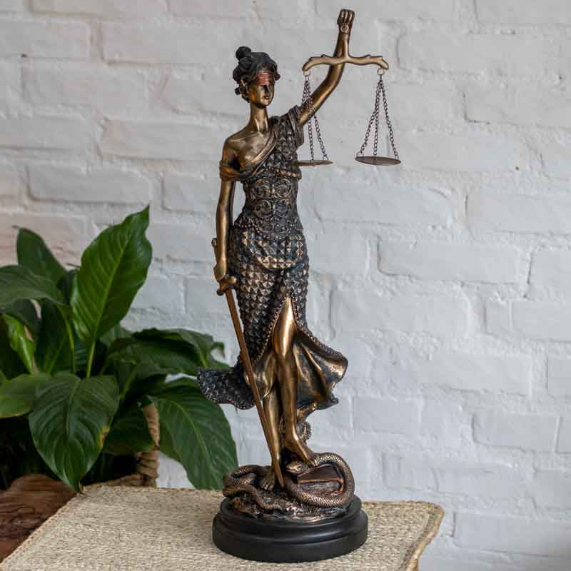 Diosa de la justicia