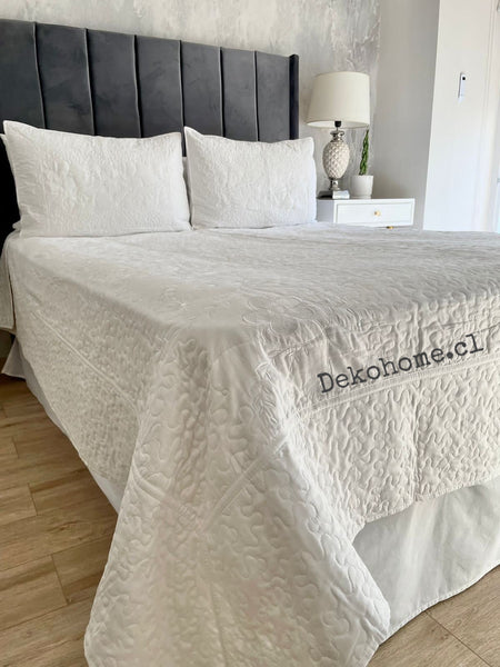 Cubrecama bordado 2P blanco