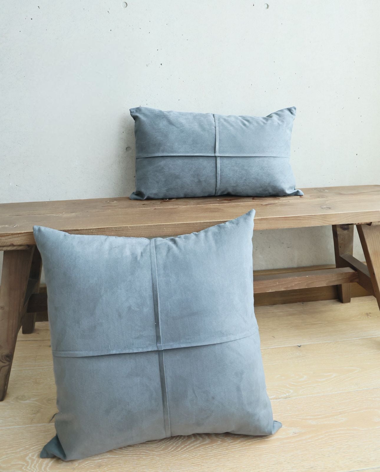 Funda de cojín Simil cuero gris