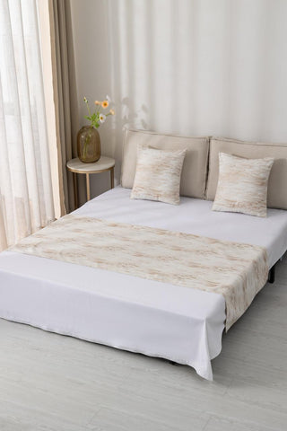 Piecera jacquard + 02 fundas de cojín beige