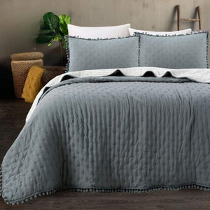 Quilt pompón Gris King