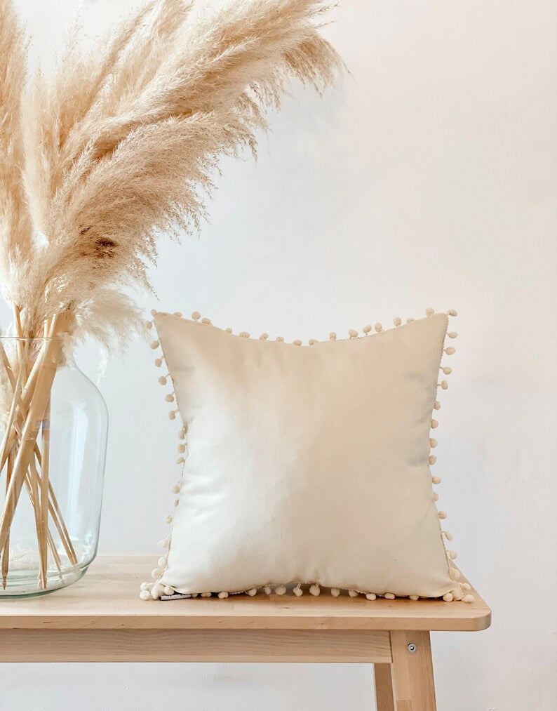 Funda cojin Pompón blanco invierno