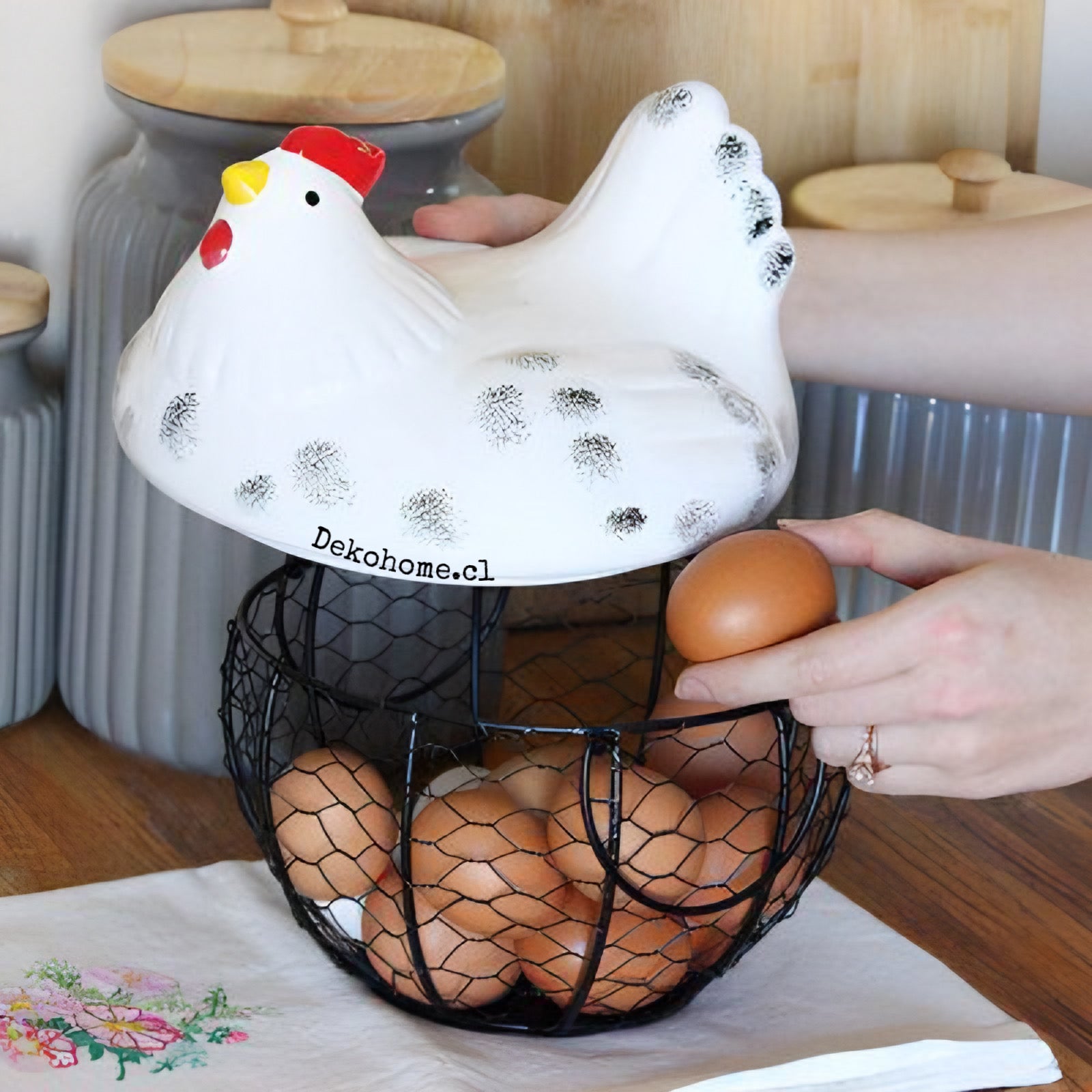 Canasto Huevos Gallina Negro