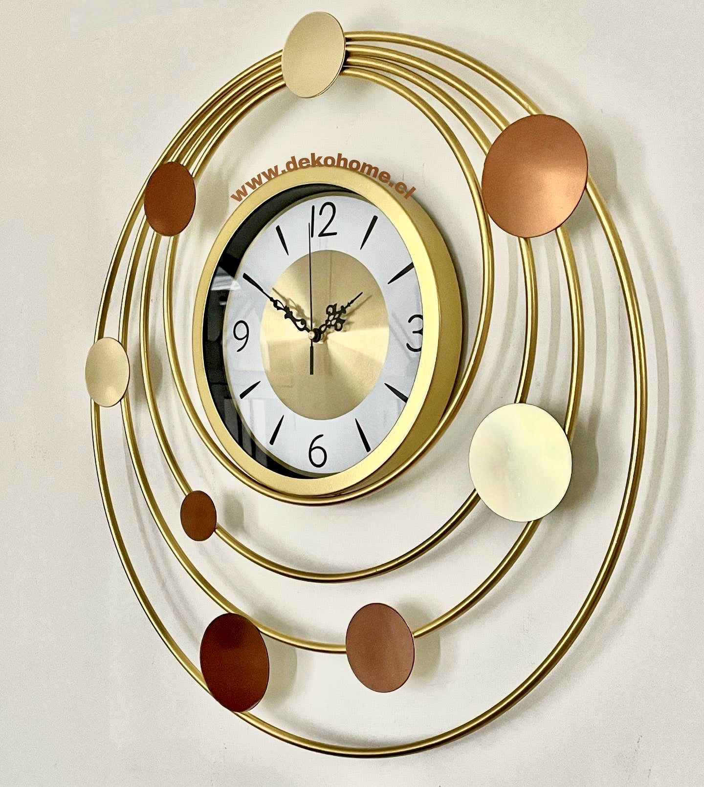Reloj círculos Gold