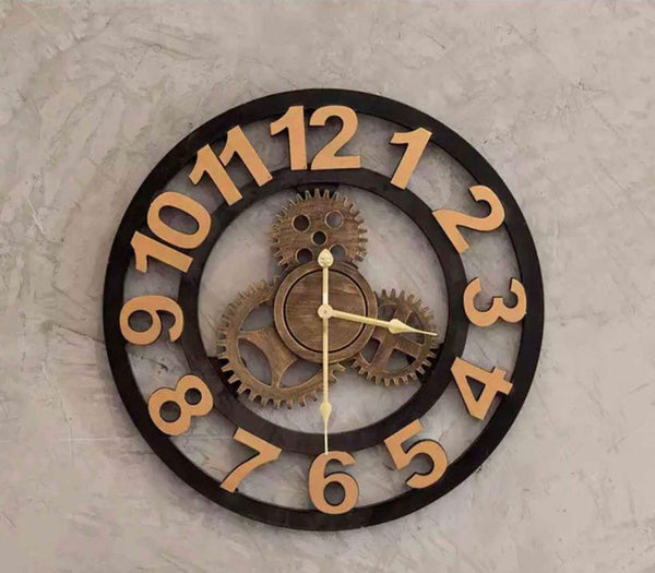 Reloj industrial dorado
